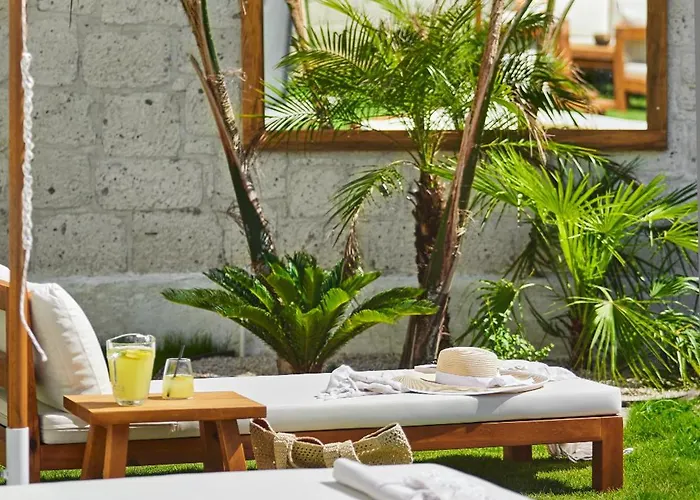 酒店 Meruno Alacati *