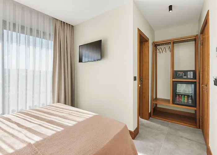 Meruno Alacati * Çeşme